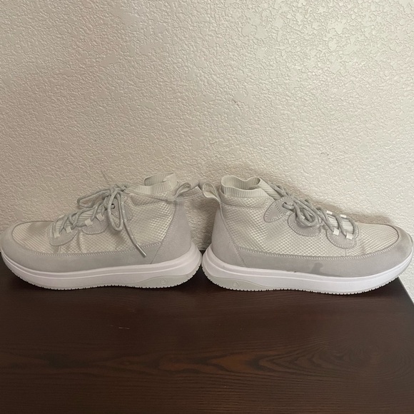 Nurture Response women’s size 10 - Picture 9 of 9